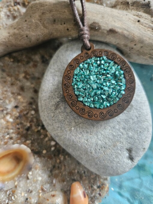 Ketting 005 rond met gebroken glas turquoise