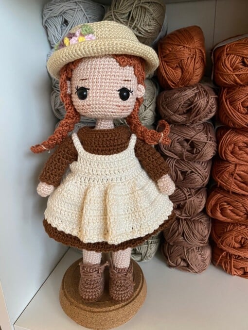 Knuffelpop Anne – Zacht, Handgemaakt & Uniek Cadeau