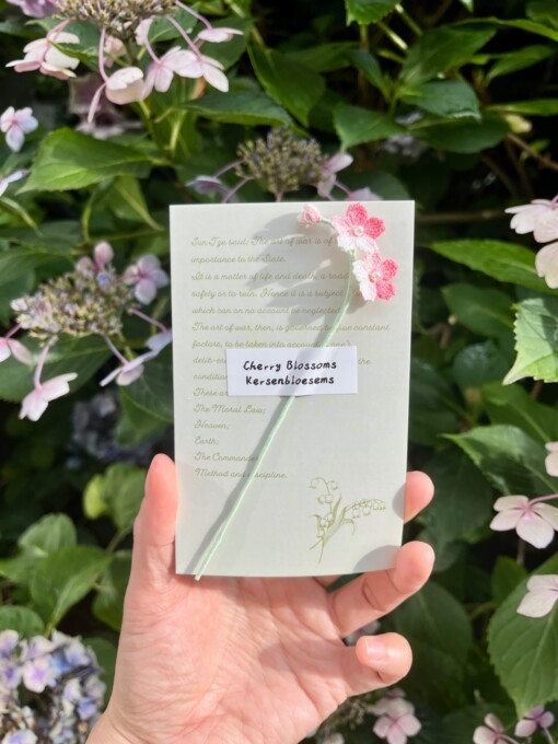 Micro Gehaakte kersenbloesems Boekenleggers