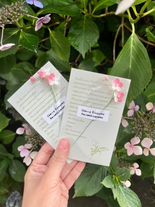 Micro Gehaakte kersenbloesems Boekenleggers