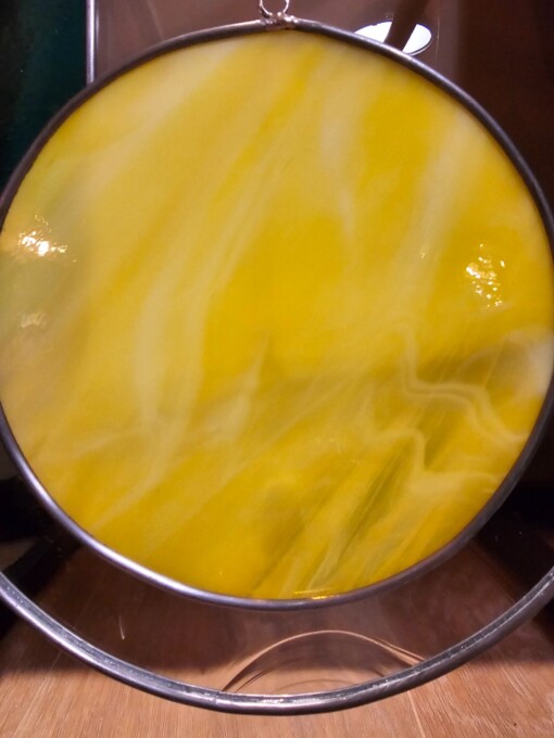 Modern Glas in lood object. "Zonnig".. Zonnevanger. Uniek