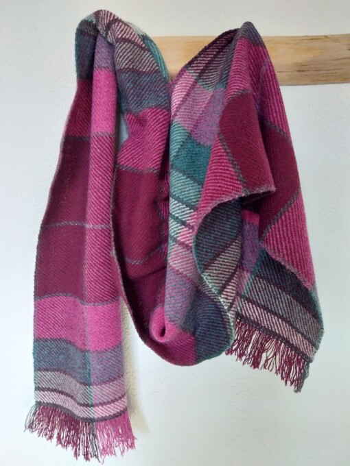 Veelkleurige shawl van merinowol - Vrolijk & Uniek