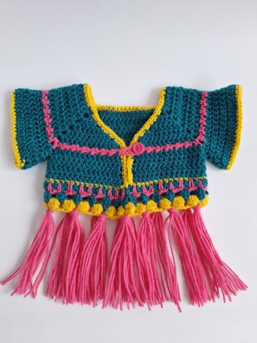 Gehaakt baby vestje | Petrol, roze en geel met roze franjes