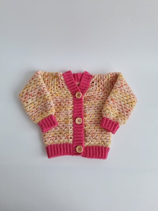 Gehaakt baby vestje | Roze en oranje gemêleerd