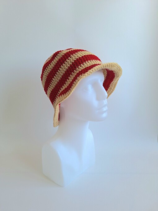 Gehaakte bucket hat | Beige en rood