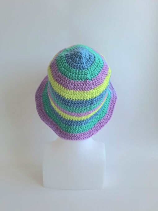 Gehaakte bucket hat | Blauw, mint, lila en lime