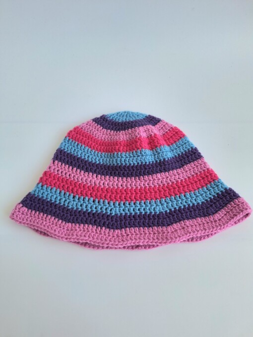 Gehaakte bucket hat | Blauw, paars, lavendel en roze