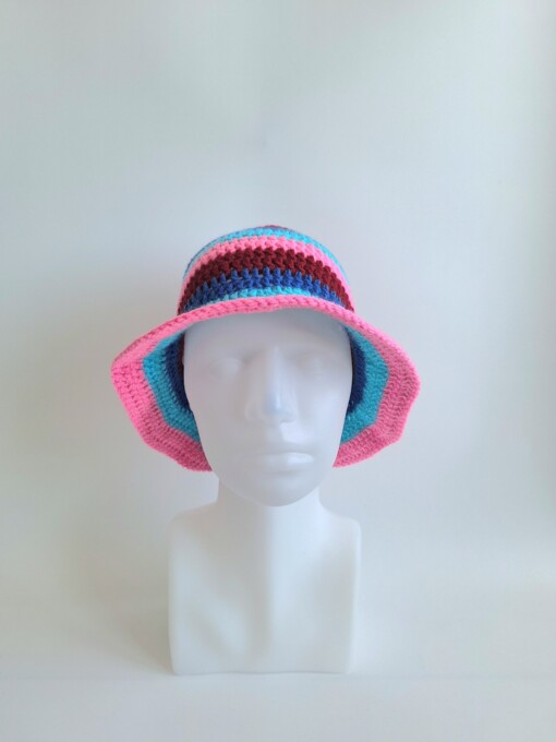 Gehaakte bucket hat | Donkerblauw, turquoise, roze en rood