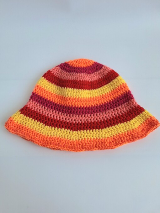 Gehaakte bucket hat | Oranje, fuchsia, koraal, rood en geel
