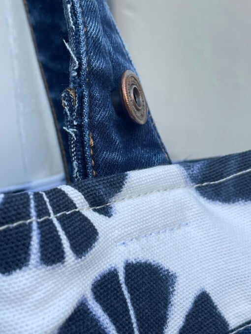 Originele en duurzame schoudertas met plooien – handgemaakt in ecru, denim of streep