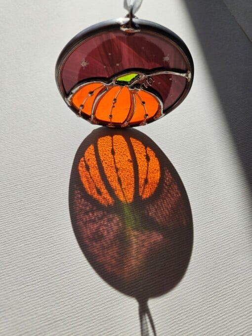 Glas in lood hanger ready to harvest
