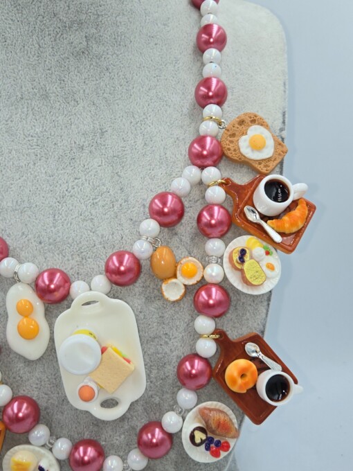 Breakfast Lovers, een handgemaakte ketting voor de echte ontbijfan.