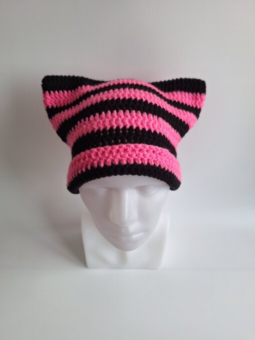 Gehaakte muts | Zwart en neon roze
