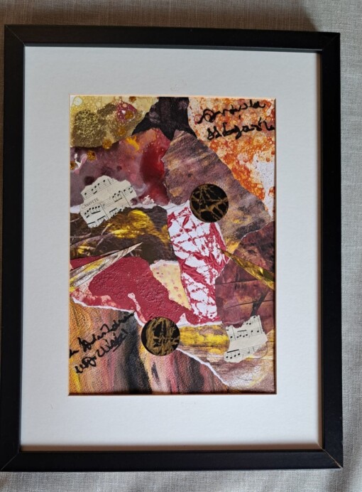Collage van met acryl geverfd papier