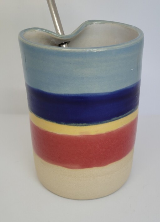 Rietjesbeker blauw, rood, geel.