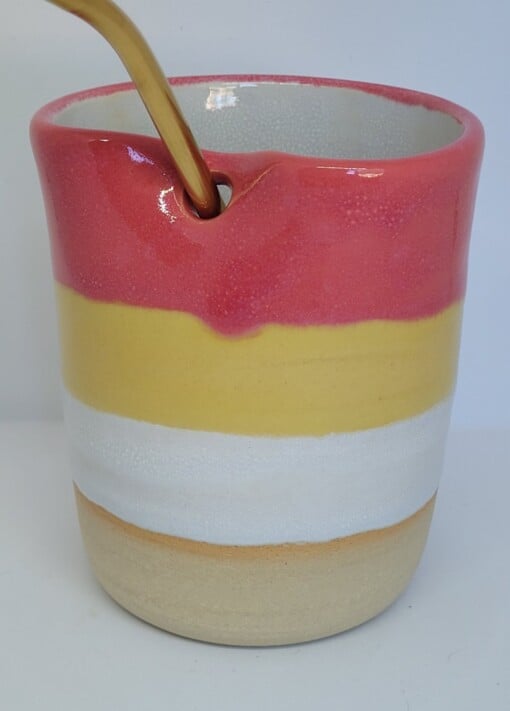 Rietjesbeker roze, geel, wit.