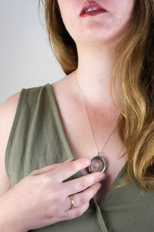 Gouden Bloemen Ketting met Botterboem
