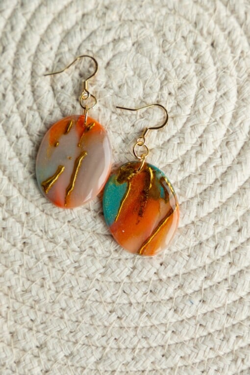 Polymeer klei oorbellen | Caro Oyster Turquoise