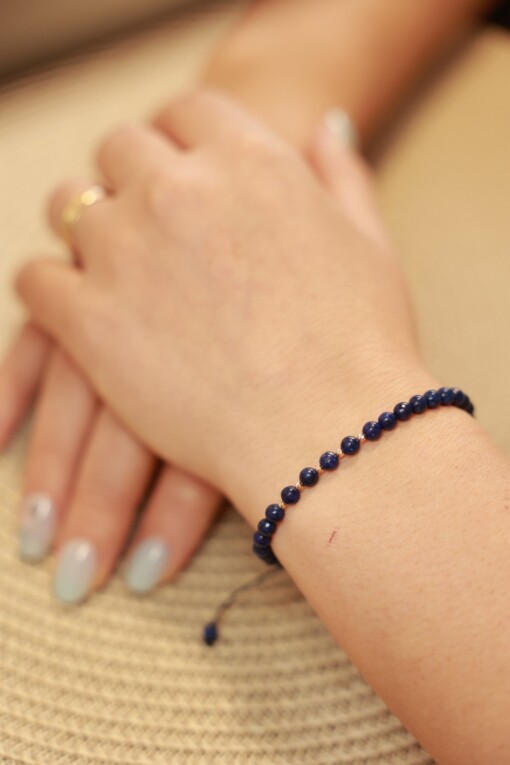 Stijlvolle Lapis lazuli armband met 14 karaat geelgouden kralen