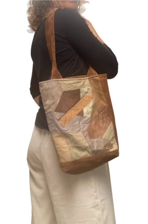 Unieke leren shopper – stoer, stijlvol en handgemaakt van gerecycled materiaal