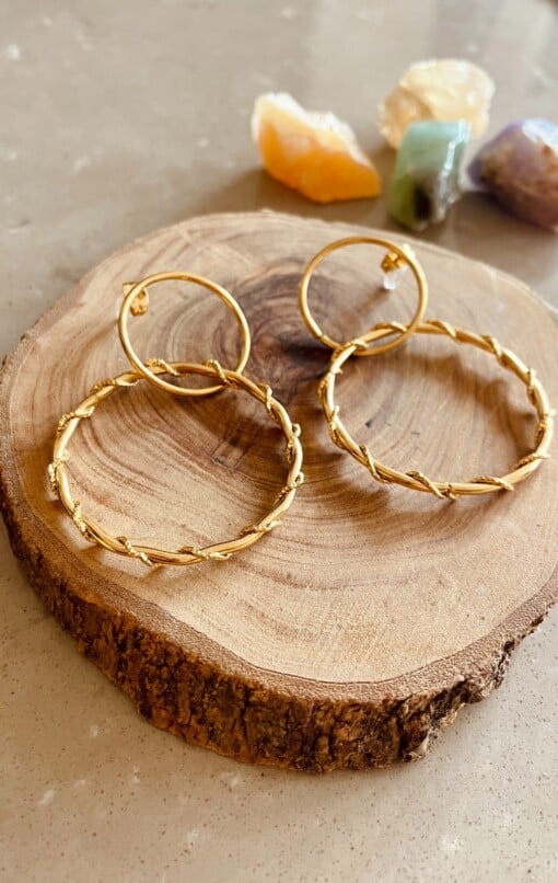 Gouden 2-loops oorbellen / dubbele creolen – minimalistisch & boho
