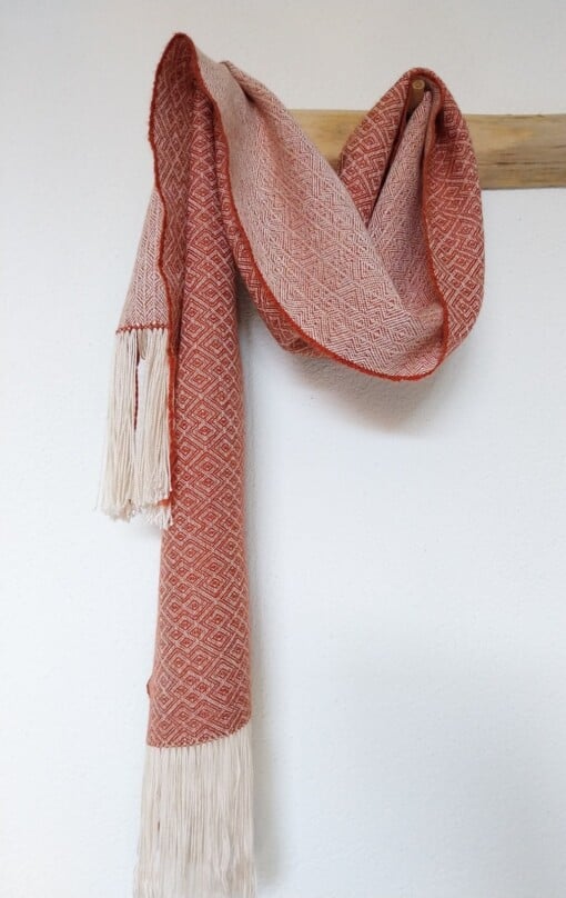 Oranje shawl handgemaakt
