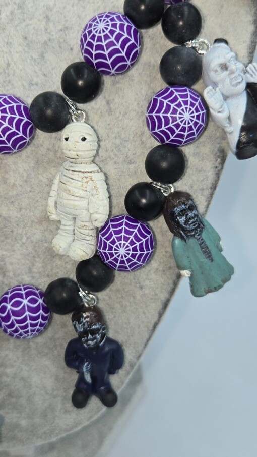 Halloween Spider Party; een handgemaakte one-of-a-kind  Halloween ketting