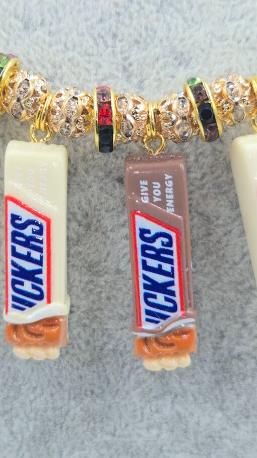 Je bent jezelf niet als het honger hebt; een handgemaakte one-of-a-kind ketting