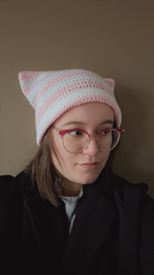 Gehaakte muts 'Baby pink & white'