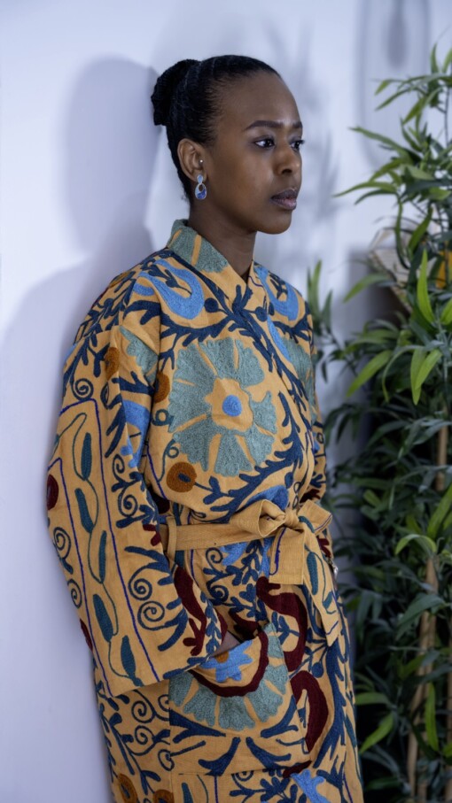 Kimono - Unisex - One size fits all - Artisan Elegance Collection - Warm Yellow