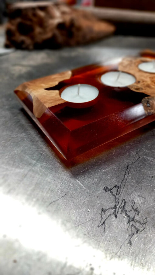 Waxine licht houder populier burl en epoxy oranje