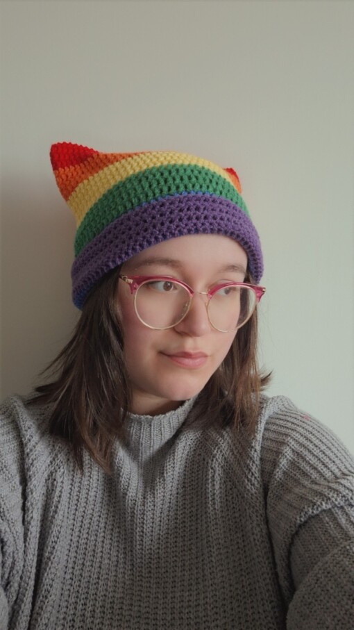 Gehaakte muts 'Pride rainbow flag'