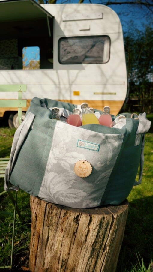 De wollige hooikist /ecologische slowcooker /koelbox - gaarstoof zonder energieverbruik- groen met lichtgroen