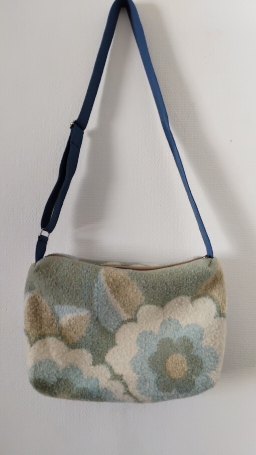 Crossover tas van vintage deken.