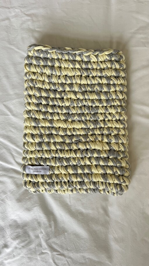 Cozy Tech Sleeve gehaakte laptophoes