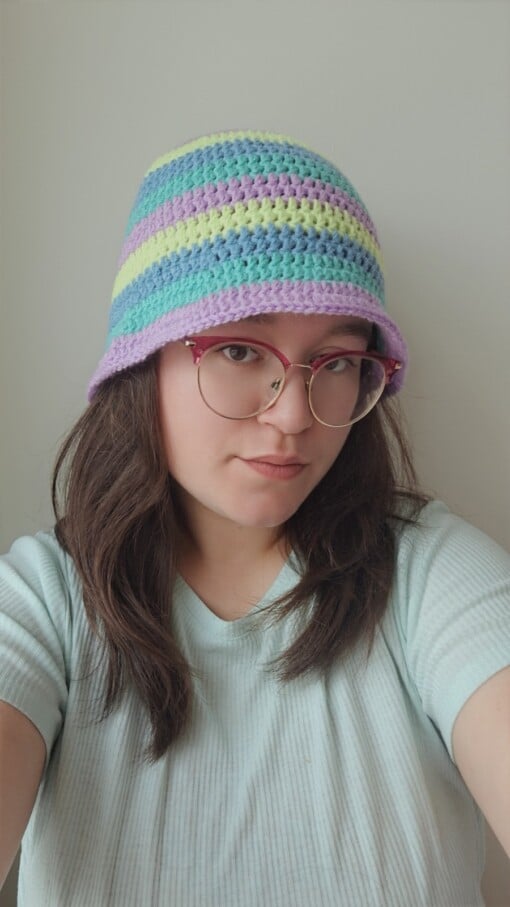 Gehaakte bucket hat | Blauw, mint, lila en lime