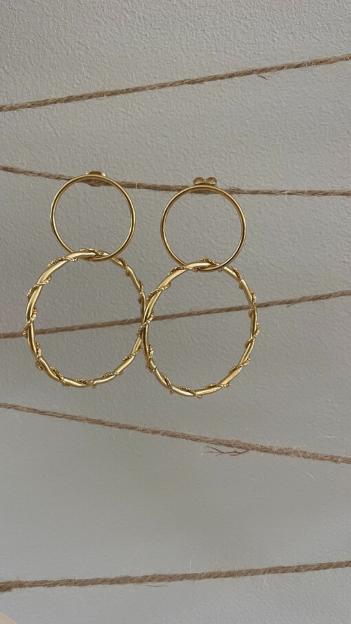 Gouden 2-loops oorbellen / dubbele creolen – minimalistisch & boho