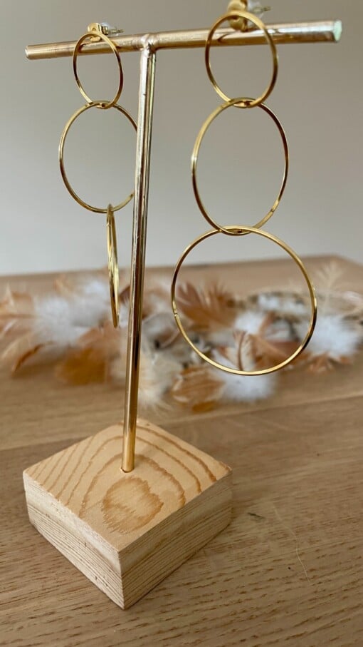 Lange gouden oorbellen