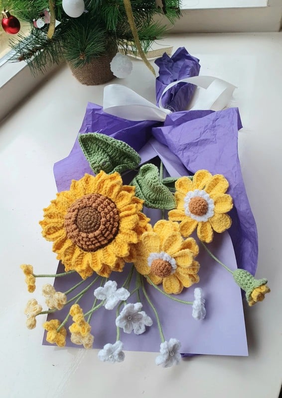 gehaakte zonnebloemen boeket