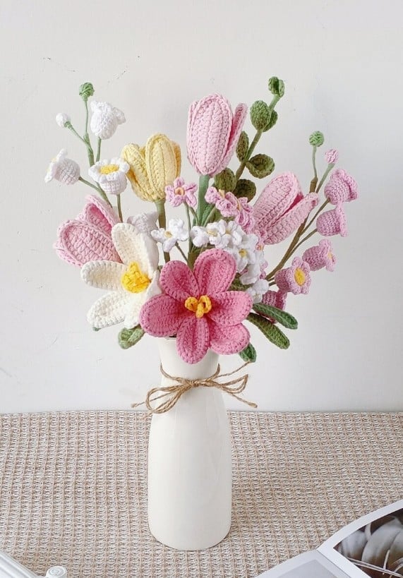 Tulp gehaakeboeket - 68194.jpeg Tulp gehaakeboeket