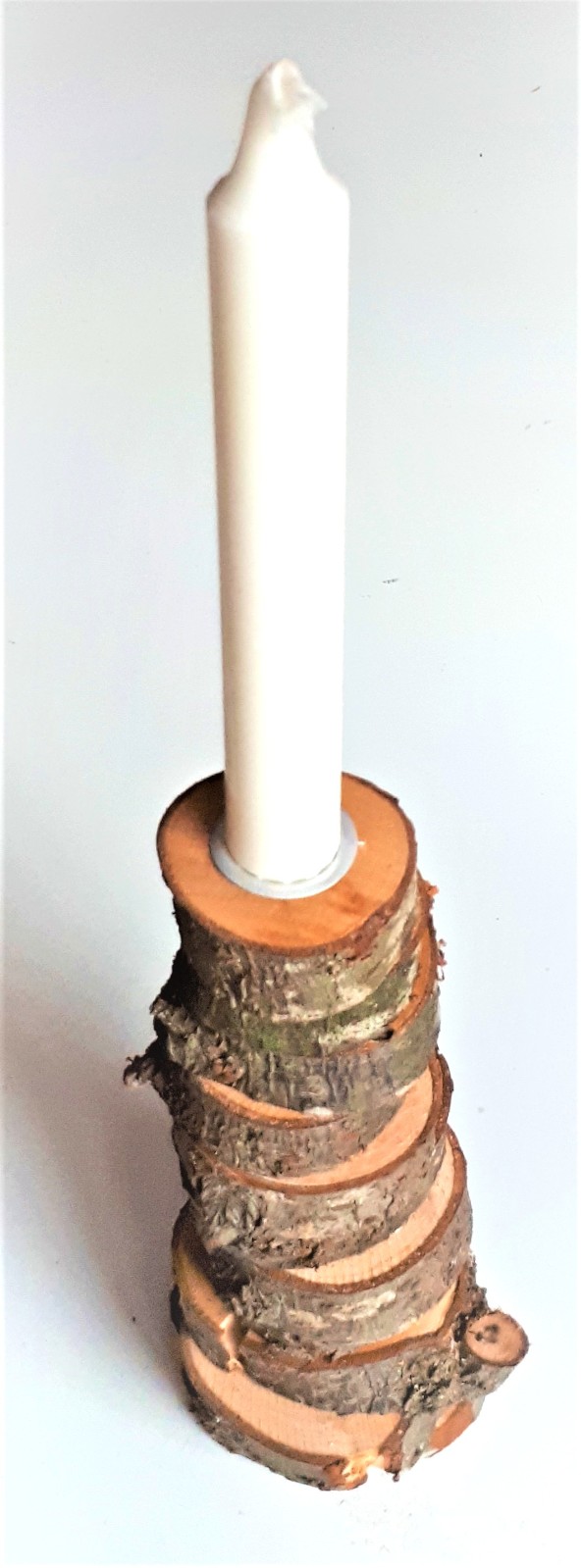 Kandelaar van gestapelde plakjes hout - 105162 Kandelaar van gestapelde plakjes hout