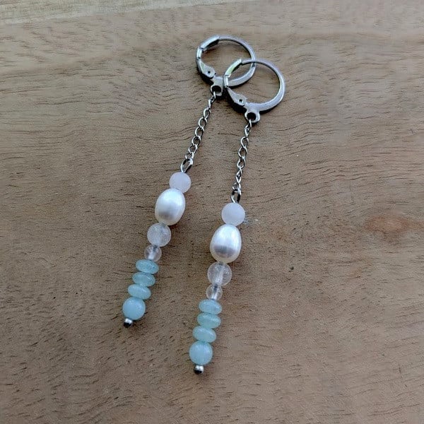 Oorringen stainless steel lang groen/wit - 76550.jpeg Oorringen stainless steel lang groen/wit