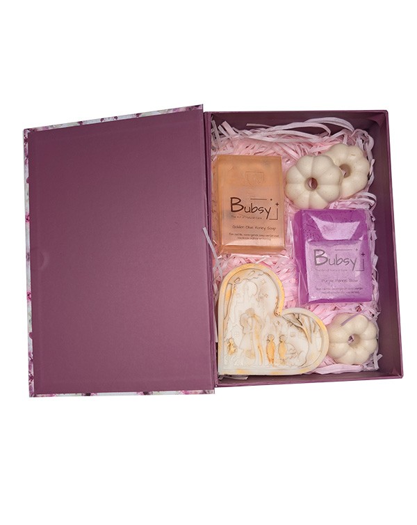 Unieke Bubsy Cadeaubox – Luxe Zeep en Hart Kaars | Handgemaakt, Natuurlijk & Limited Edition Geschenk