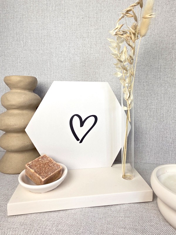 Muurcirkel Forex Hexagon – Too Glam to Give a Damn