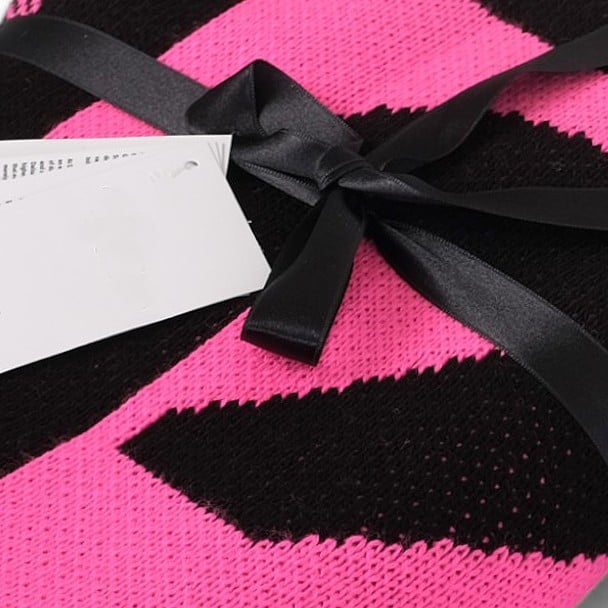 Trimita Game Deken | Gamer at Play Plaid – Controller Print – Neo… - 99578 Game Deken – Gamer at Play – Neon Fuchsia – 130×170 cm