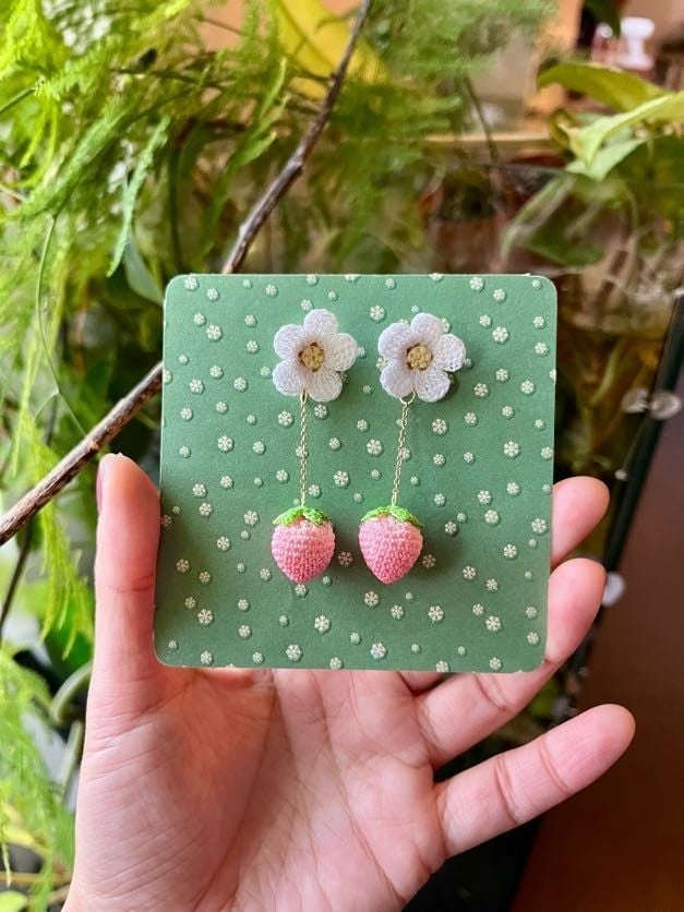 Micro Gehaakte Aardbei Oorbellen - 73250 Micro Gehaakte Aardbei Oorbellen