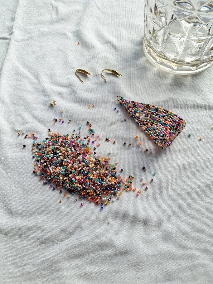 Handgemaakte kleurrijke kralenoorbellen – unieke brick stitch oorbe… - 151646 Handgemaakte kleurrijke kralenoorbellen – unieke brick stitch oorbellen van Miyuki kralen