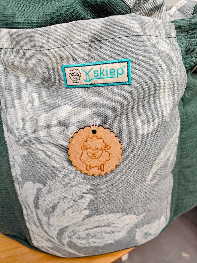 De wollige hooikist /ecologische slowcooker /koelbox - gaarstoof zonder energieverbruik- groen met lichtgroen - 74882.jpeg De wollige hooikist /ecologische slowcooker /koelbox - gaarstoof zonder energieverbruik- groen met lichtgroen