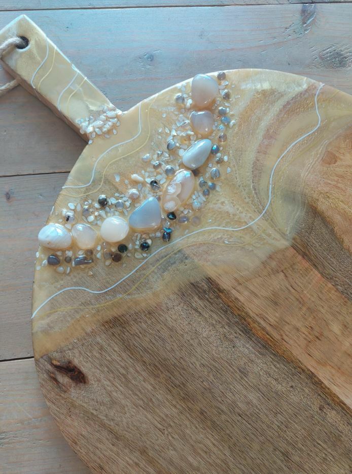 Mega serveerplank geel met diverse stenen 45x57 cm