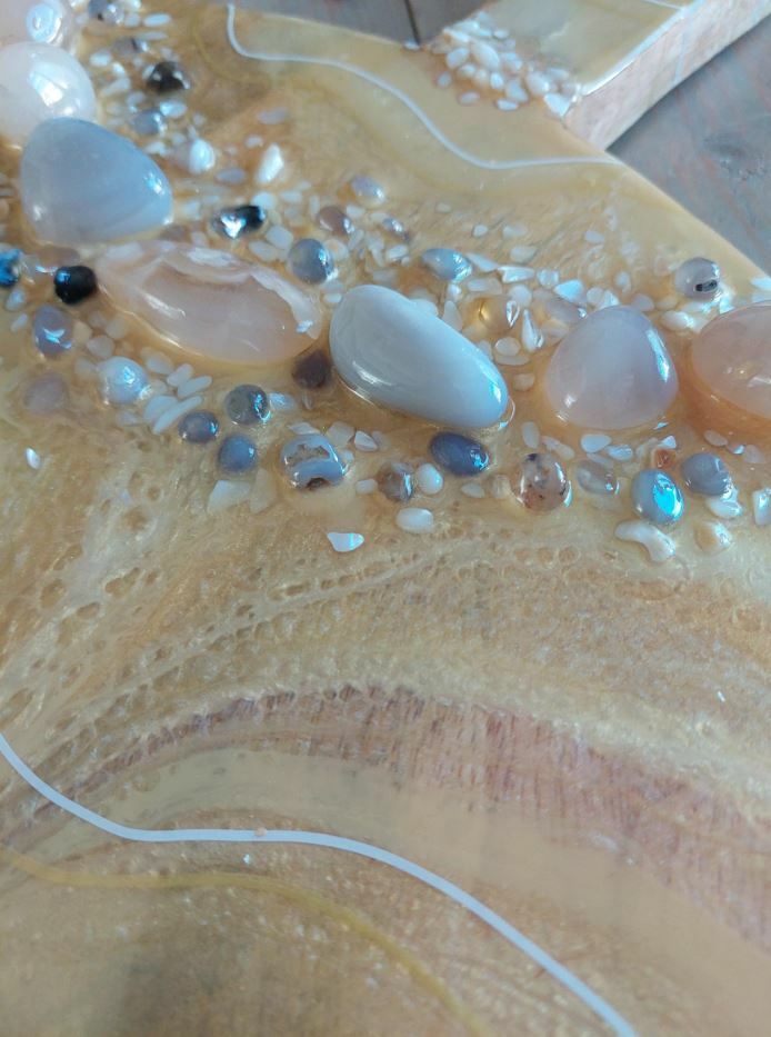 Mega serveerplank geel met diverse stenen 45x57 cm